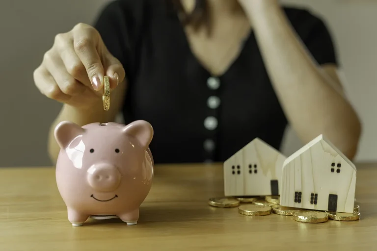 Save Money on Long-Term RV Stays